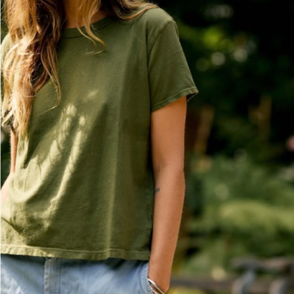 imogene + willie Olive Green Short Sleeve Tee